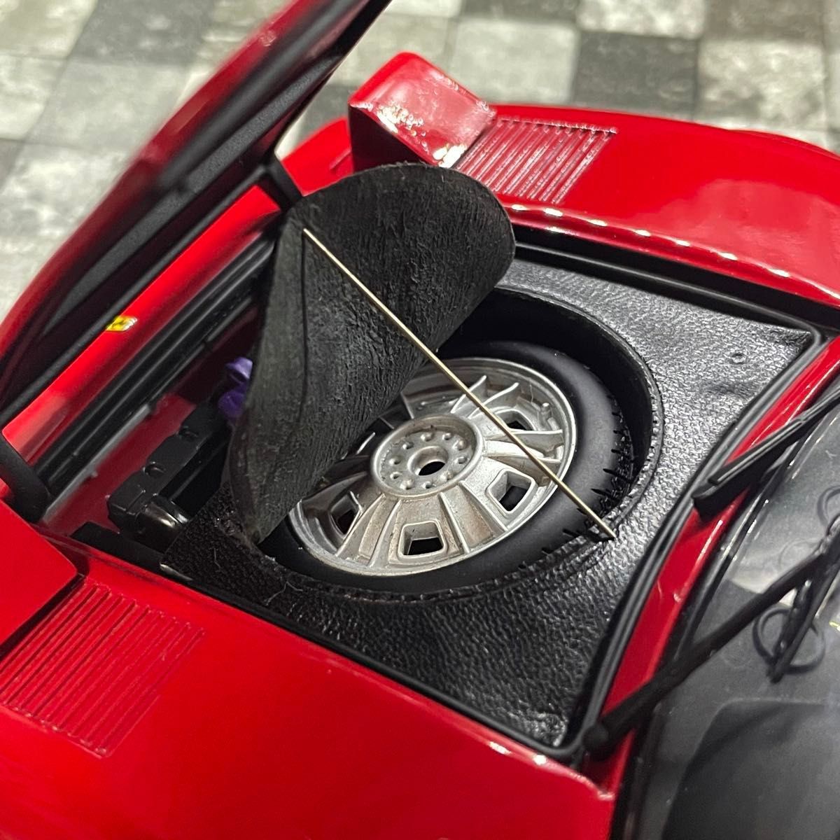 カスタム品 1/18 京商 フェラーリ 328 GTB ベルリネッタ 1985 カスタム品 1/18 京商 フェラーリ 328 GTB ベルリネッタ 1985