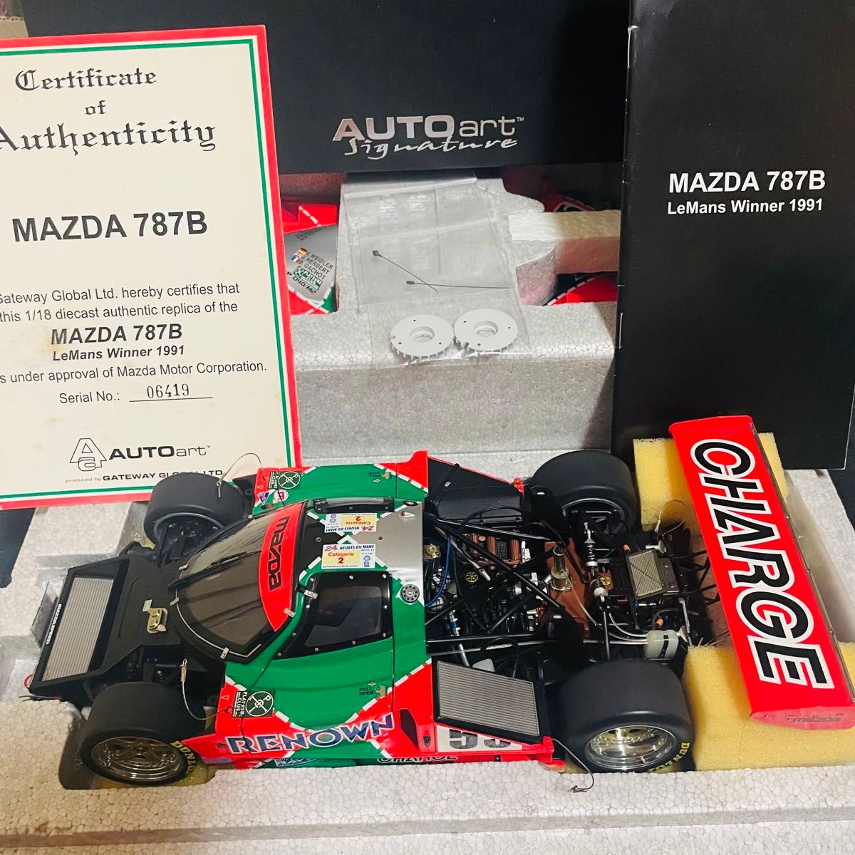 1/18 AUTOart チャージ レナウン マツダ 787B ル・マン 優勝 1/18 AUTOart チャージ レナウン マツダ 787B ル・マン 優勝