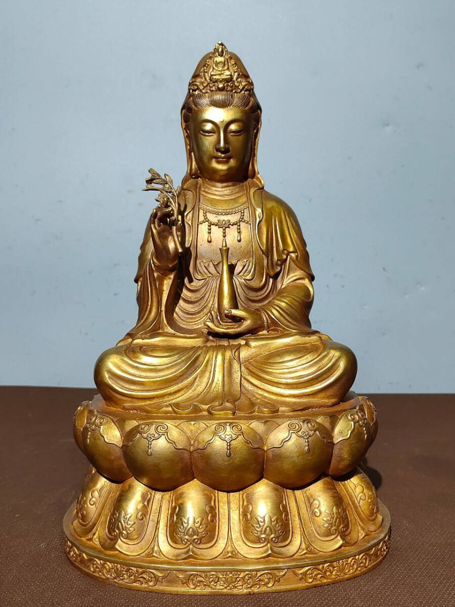 超珍館蔵】銅製 塗金 觀音菩薩像 置物 古賞物 古美術 超珍館蔵】銅製 塗金 觀音菩薩像 置物 古賞物 古美術
