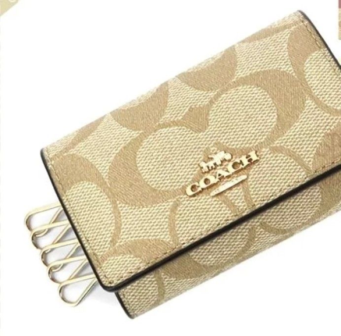 新品未使用 最新色 コーチ COACH キーケース 5連 リング 新品未使用 最新色 コーチ COACH キーケース 5連 リング
