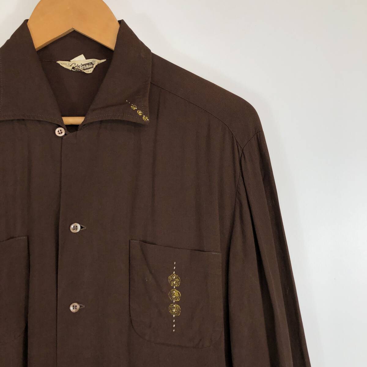 60s Vintage MADE IN CALIFORNIA 長袖ボタンシャツ レーヨン 60s Vintage MADE IN CALIFORNIA 長袖ボタンシャツ レーヨン