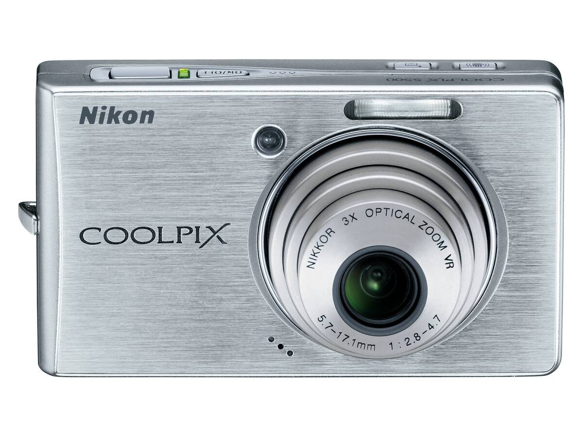 【中古】Nikon デジタルカメラ COOLPIX(クールピクス) S500 710万画素 シルバー その他