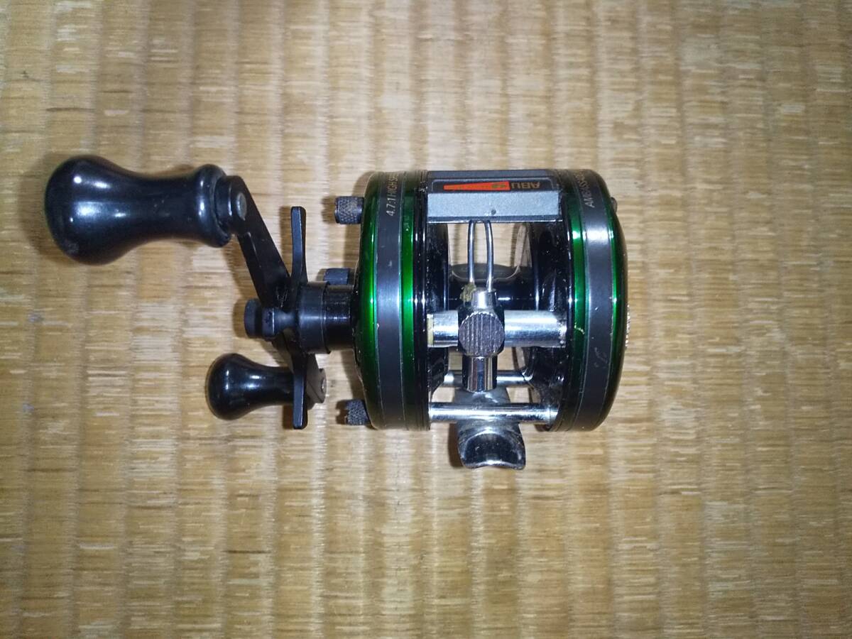 アブガルシア ベイトリール アンバサダー 4600 CB 右ハンドル アブガルシア ベイトリール アンバサダー 4600 CB 右ハンドル