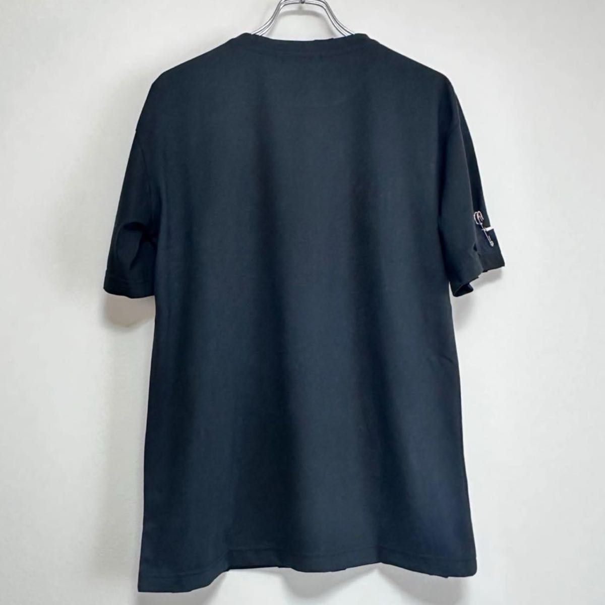 ダメージ加工 ストリート 安全ピン ペイント デザイン Tシャツ ダメージ加工 ストリート 安全ピン ペイント デザイン Tシャツ