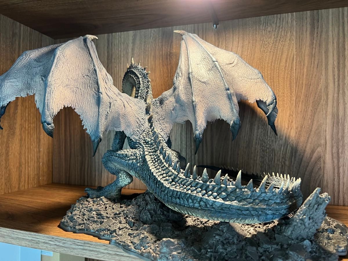 クリエイターズモデル 黒龍ミラボレアス 箱付き クリエイターズモデル 黒龍ミラボレアス 箱付き