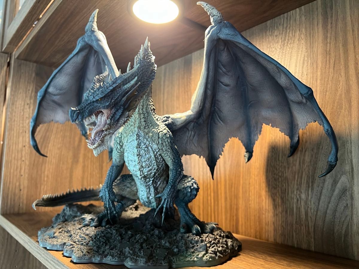クリエイターズモデル 黒龍ミラボレアス 箱付き クリエイターズモデル 黒龍ミラボレアス 箱付き