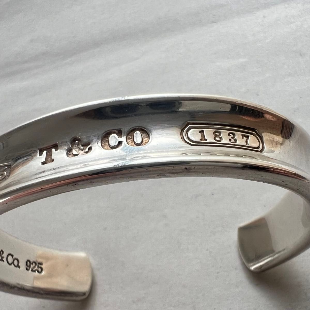 美品Tiffany & Co バングル ナロー 1837 シルバー925 美品Tiffany & Co バングル ナロー 1837 シルバー925