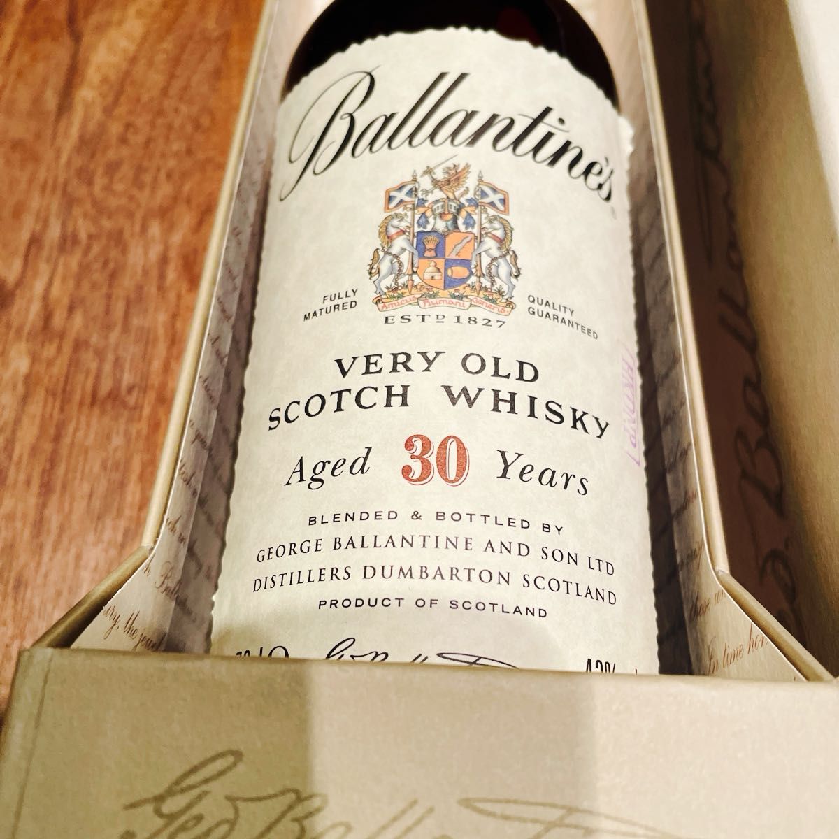 未開栓】Ballantine's バランタイン 30年 VERY OLD ウイスキー 未開栓】Ballantine's バランタイン 30年 VERY OLD ウイスキー