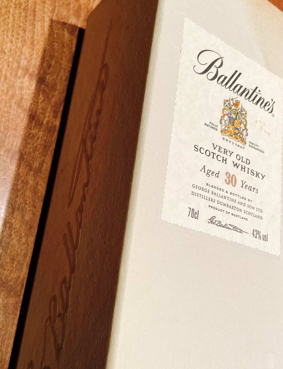 未開栓】Ballantine's バランタイン 30年 VERY OLD ウイスキー 未開栓】Ballantine's バランタイン 30年 VERY OLD ウイスキー