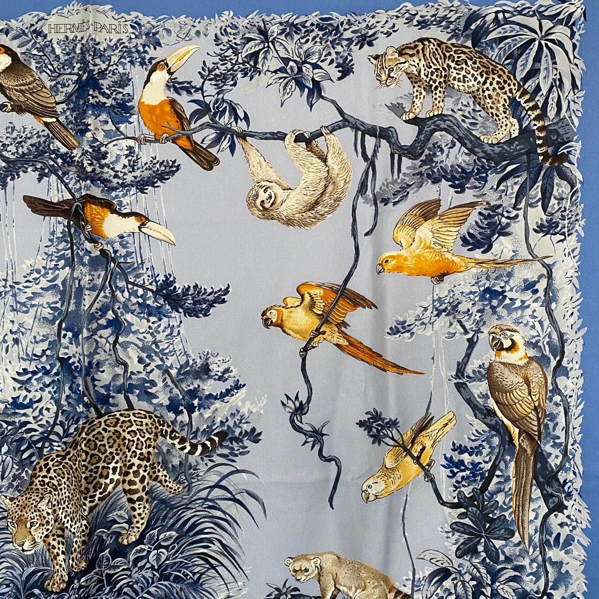 HERMES エルメス カレ 90 スカーフ|Yahoo!フリマ(旧PayPayフリマ) HERMES エルメス カレ 90 スカーフ|Yahoo!フリマ(旧PayPayフリマ)