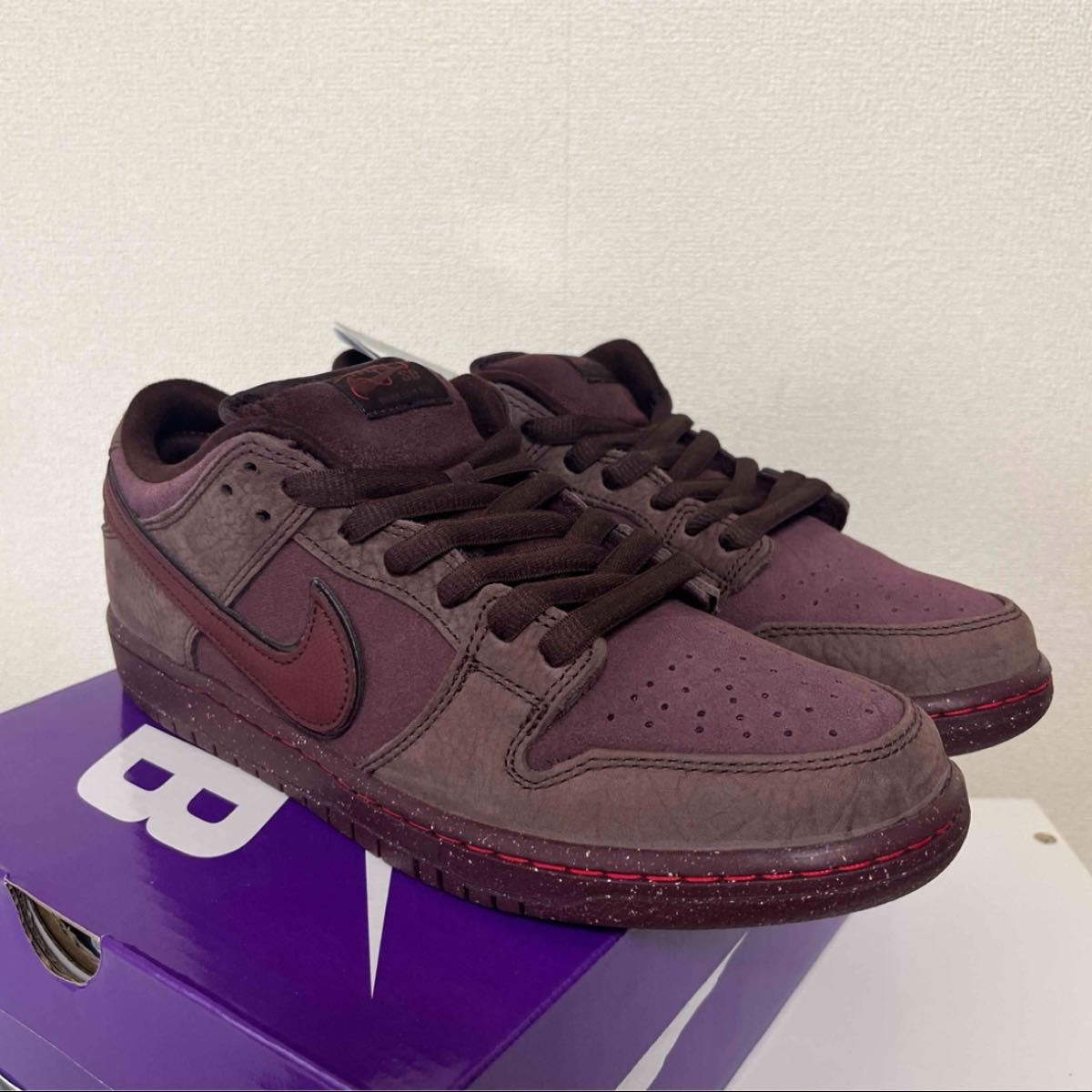 Nike SB Dunk Low PRM City of Love Nike SB Dunk Low PRM City of Love