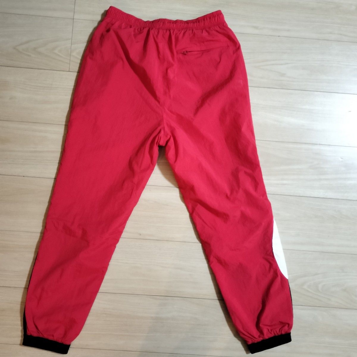 NIKE 赤×黒 ウーブン トラックパンツ ジャージ ナイキ なにわ NIKE 赤×黒 ウーブン トラックパンツ ジャージ ナイキ なにわ