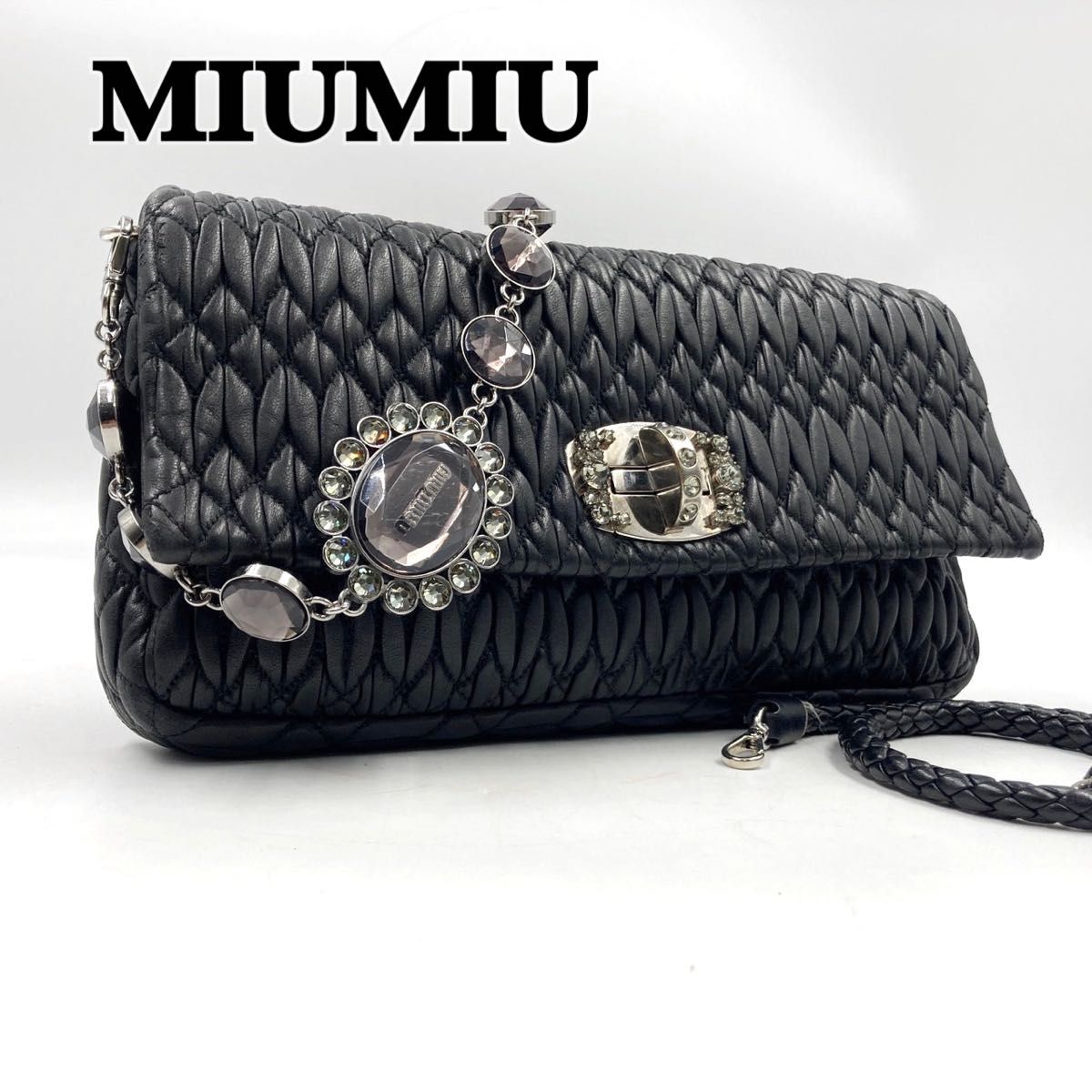 国内発送【MiuMiu】クリスタルつき クラッチバッグ miumiu ミュウミュウ ナッパクリスタルビジュー マテラッセクラッチ
