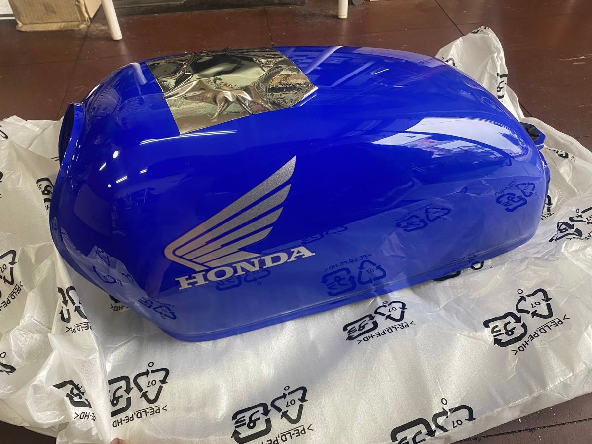 新品 未使用品 ホンダ エイプ50 純正 ガソリンタンク|Yahoo 新品 未使用品 ホンダ エイプ50 純正 ガソリンタンク|Yahoo