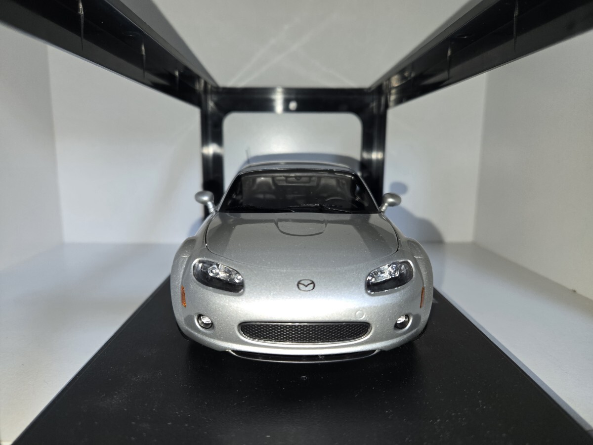 Yahoo!オークション - AUTOart 1/18 マツダ MX-5 ロードスター Yahoo!オークション - AUTOart 1/18 マツダ MX-5 ロードスター