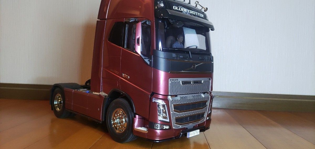 タミヤ 1/14RC ボルボ FH16 グローブトロッターXL 750 4×2完成品 タミヤ 1/14RC ボルボ FH16 グローブトロッターXL 750 4×2完成品