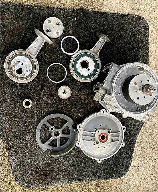 マックス (MAX) スーパーエア・コンプレッサ AK-HL・HH1250E2 マックス (MAX) スーパーエア・コンプレッサ AK-HL・HH1250E2