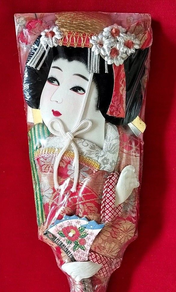 羽子板2組 昭和レトロ 縁起物 正月飾り 木工芸 羽根つき 伝統 羽子板2組 昭和レトロ 縁起物 正月飾り 木工芸 羽根つき 伝統