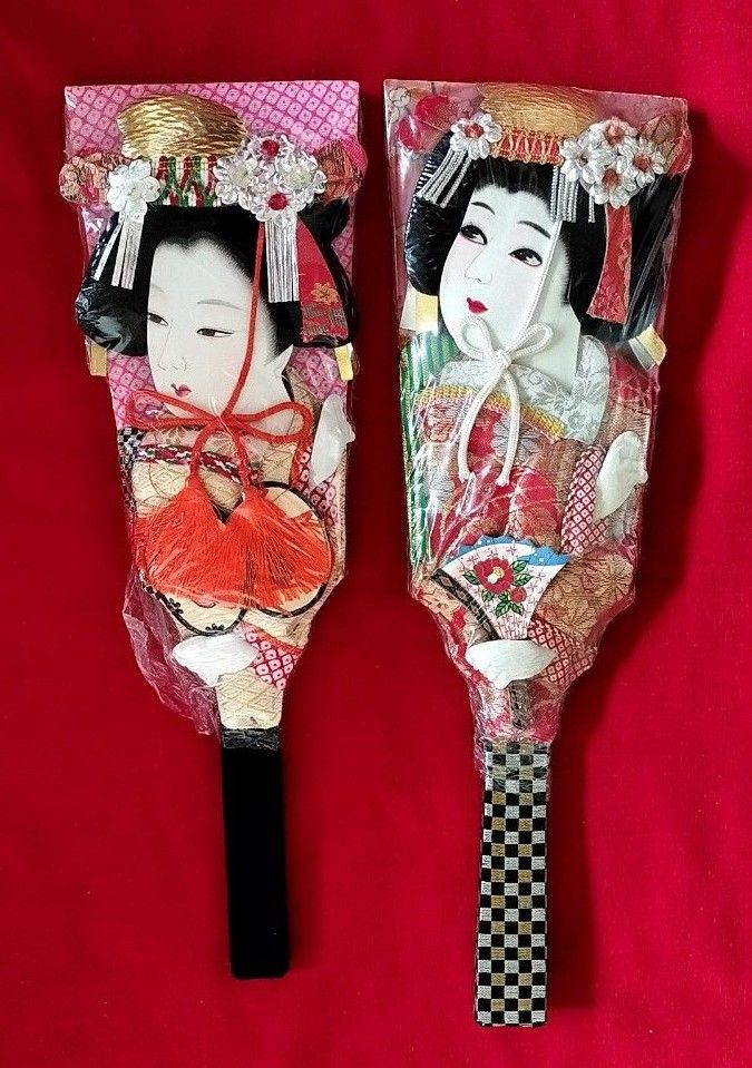 羽子板2組 昭和レトロ 縁起物 正月飾り 木工芸 羽根つき 伝統 羽子板2組 昭和レトロ 縁起物 正月飾り 木工芸 羽根つき 伝統