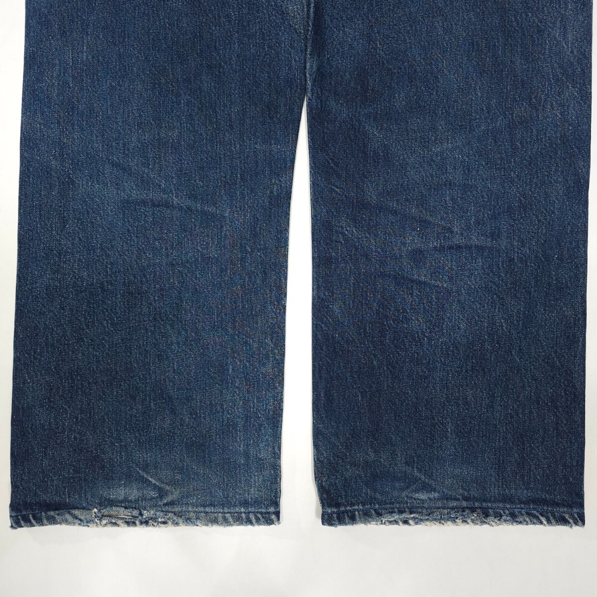 Bibian 比比昂- アメリカUSAバレンシア製Levi'sリーバイス Bibian 比比昂- アメリカUSAバレンシア製Levi'sリーバイス