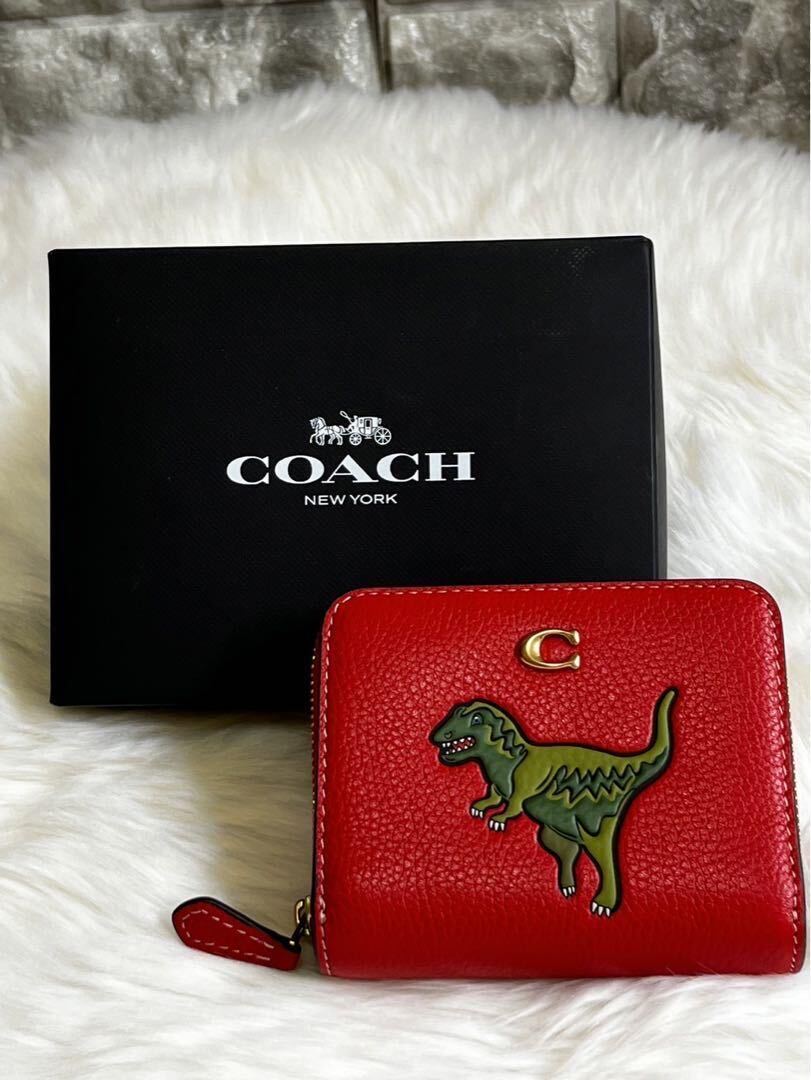 未使用品 COACH コーチビルフォールド レキシー財布 箱付き 未使用品 COACH コーチビルフォールド レキシー財布 箱付き