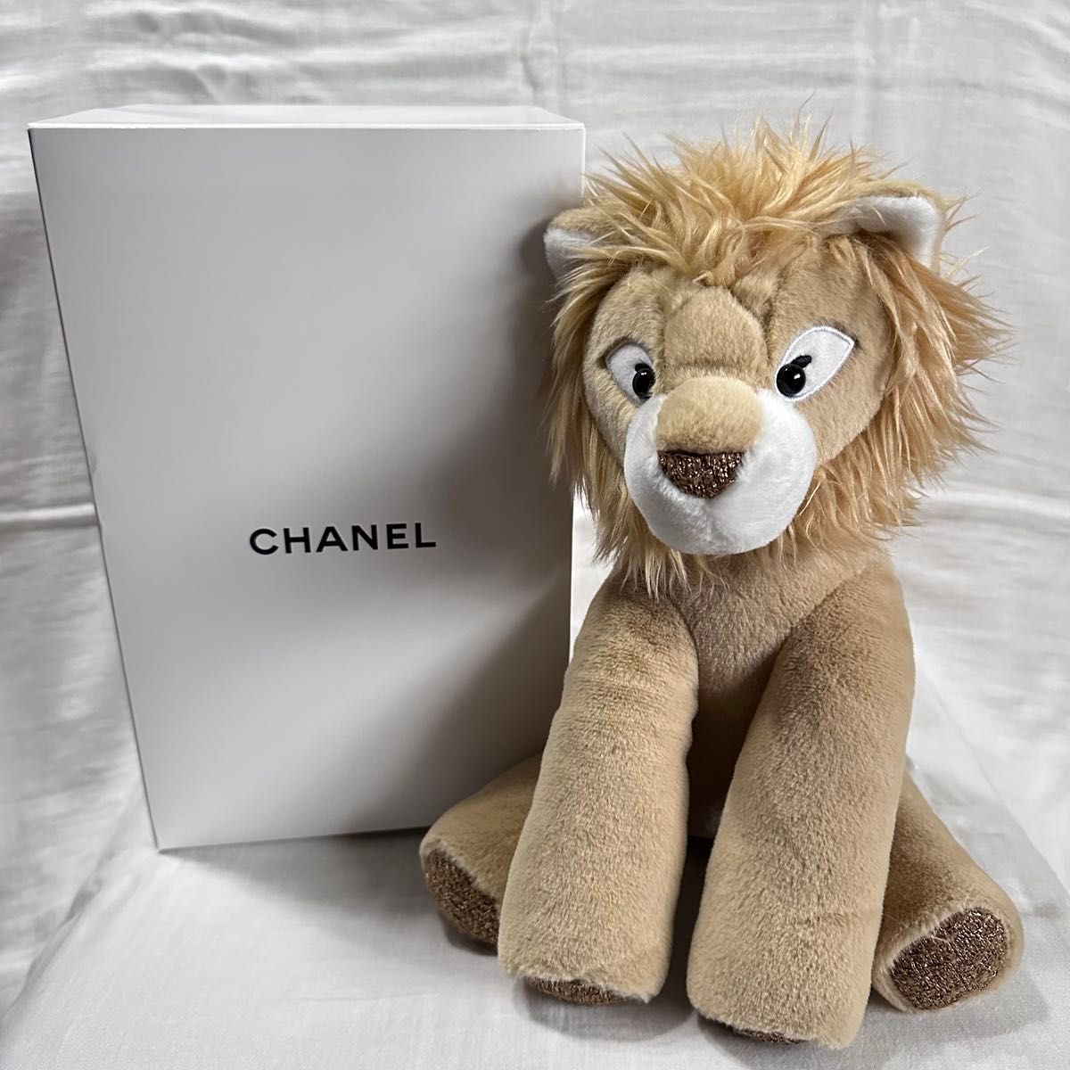 CHANEL シャネル ノベルティ 非売品 ライオン ぬいぐるみ CHANEL シャネル ノベルティ 非売品 ライオン ぬいぐるみ