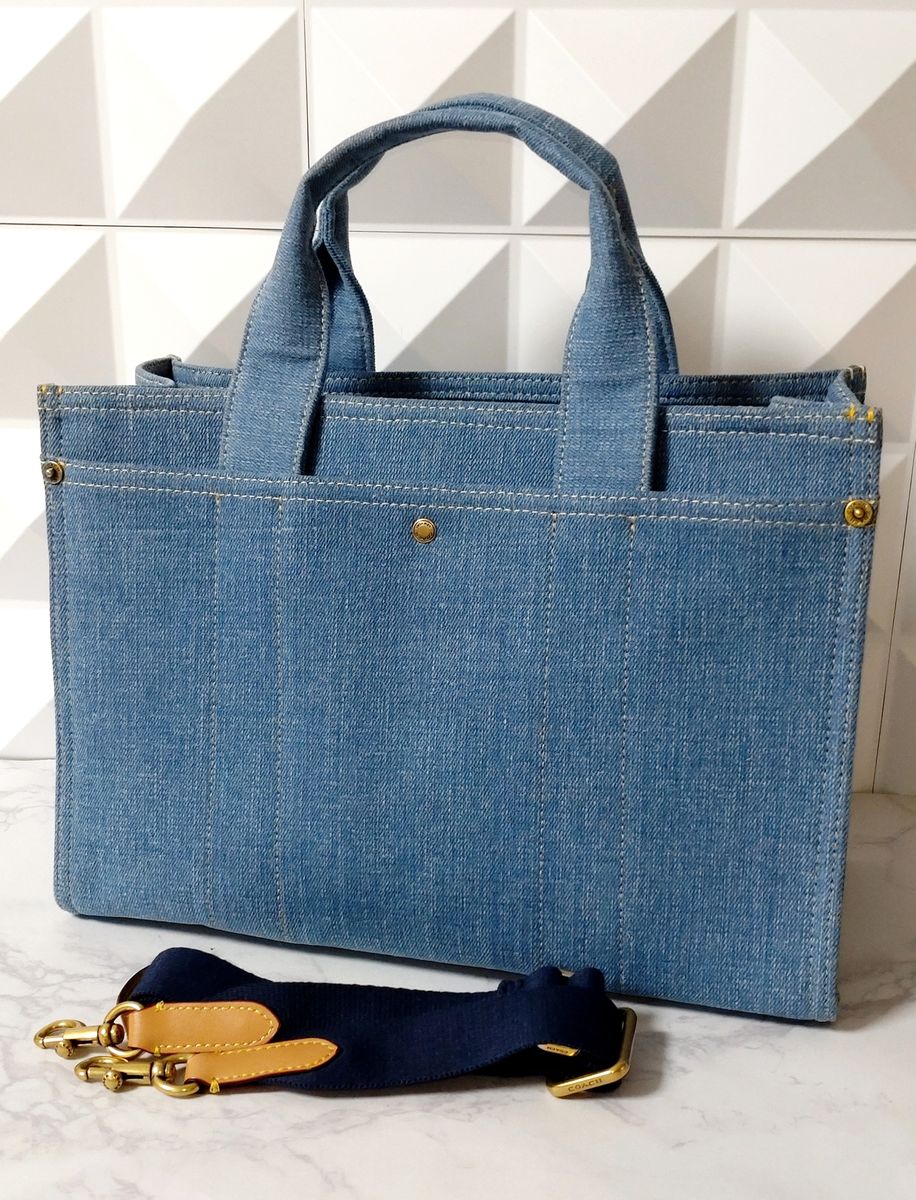 COACH ショルダーバッグ 新品未使用 - ウエストポーチ COACH ショルダーバッグ 新品未使用 - ウエストポーチ
