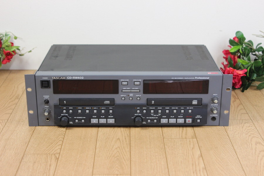 業務用　CDレコーダー　デュプリケーター　タスカム　CD-RW402　Y132