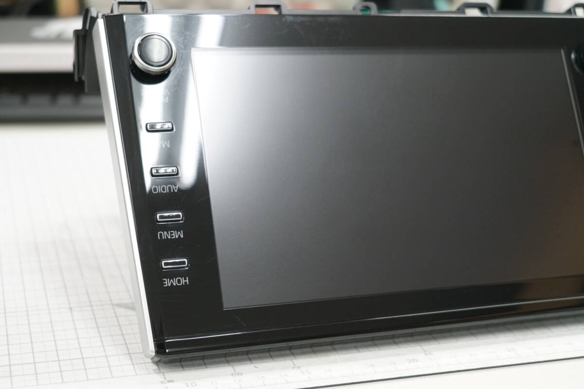 86140-12500 カローラスポーツ用 トヨタ純正9インチディスプレイ 86140-12500 カローラスポーツ用 トヨタ純正9インチディスプレイ