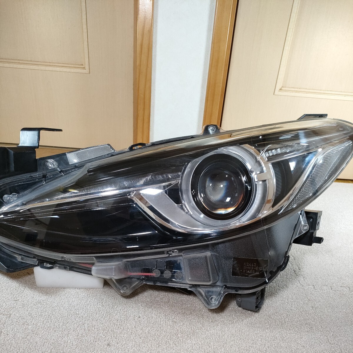 美品 マツダ 純正 アクセラスポーツ 前期 HID ヘッドライト 左側 美品 マツダ 純正 アクセラスポーツ 前期 HID ヘッドライト 左側