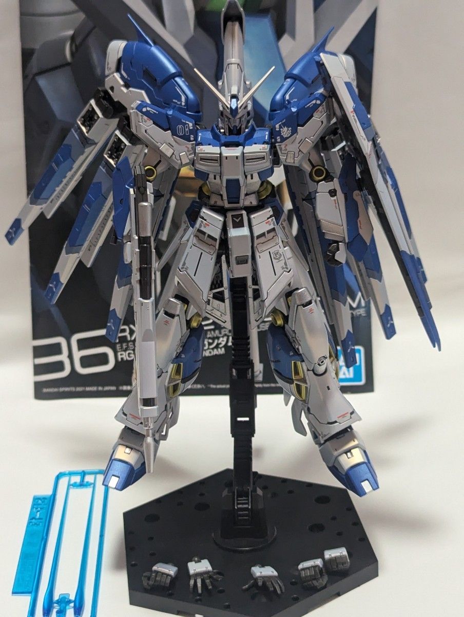 RG Hi-νガンダム 全塗装完成品 ジャンク|Yahoo!フリマ(旧 RG Hi-νガンダム 全塗装完成品 ジャンク|Yahoo!フリマ(旧