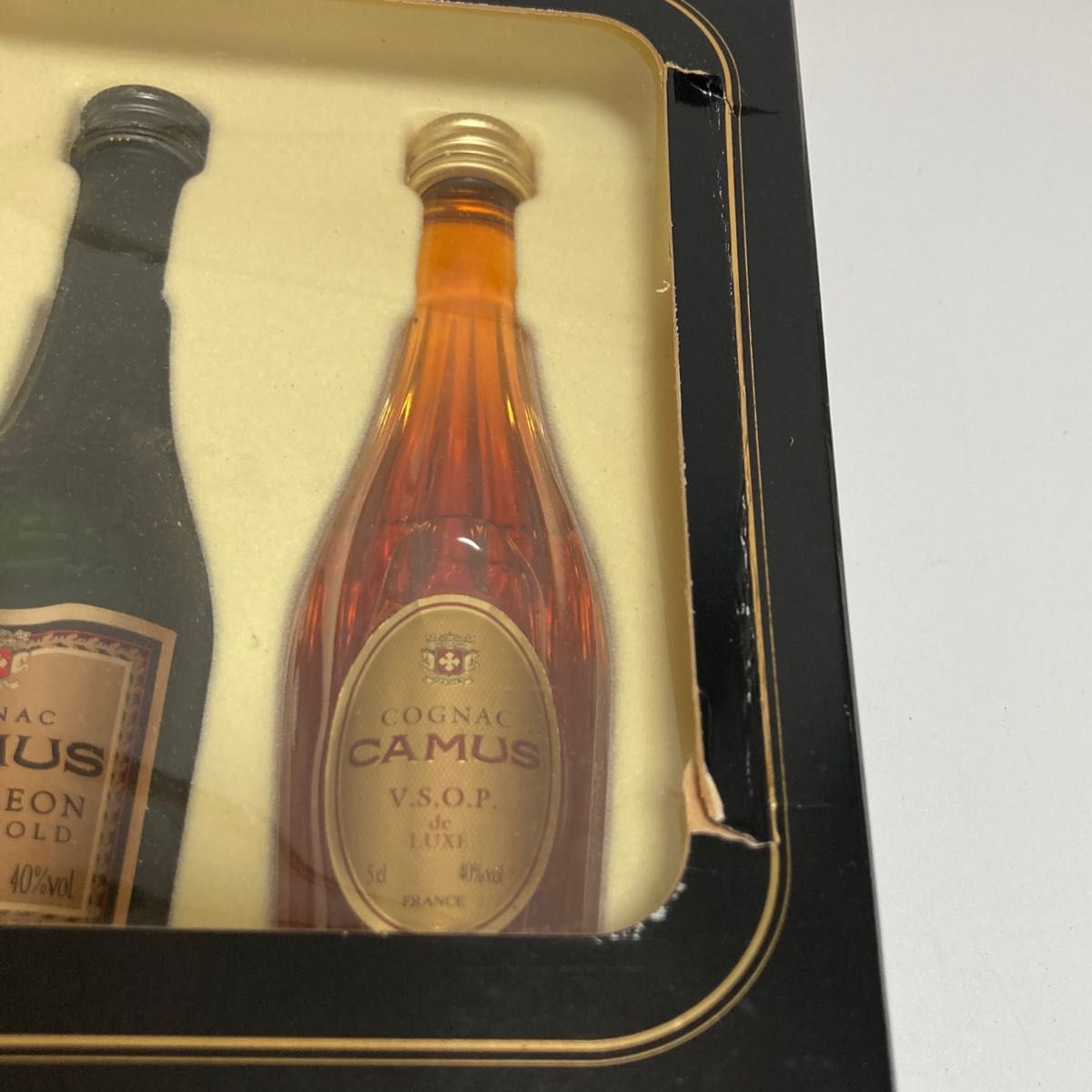 CAMUS ミニチュアボトルセット XO VSOP NAPOLEON コニャック CAMUS ミニチュアボトルセット XO VSOP NAPOLEON コニャック