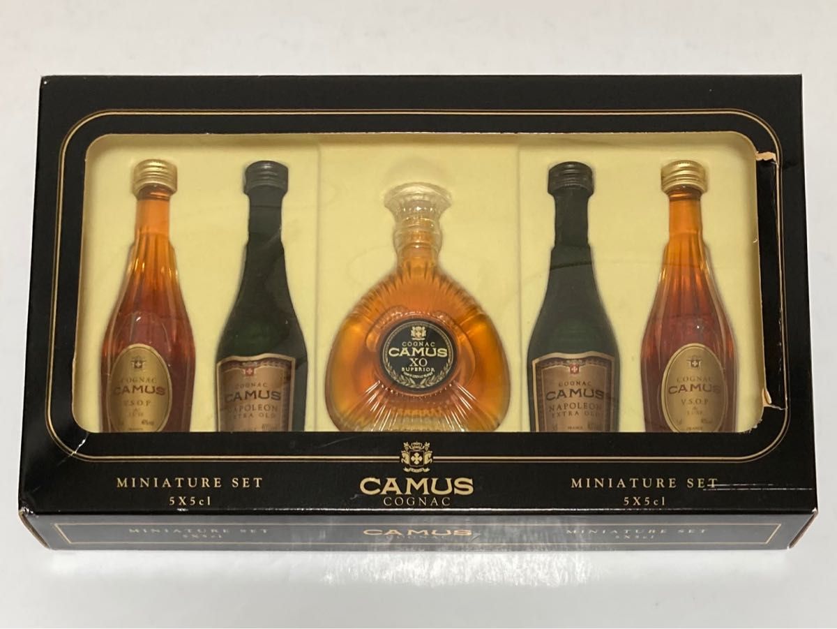 CAMUS ミニチュアボトルセット XO VSOP NAPOLEON コニャック CAMUS ミニチュアボトルセット XO VSOP NAPOLEON コニャック