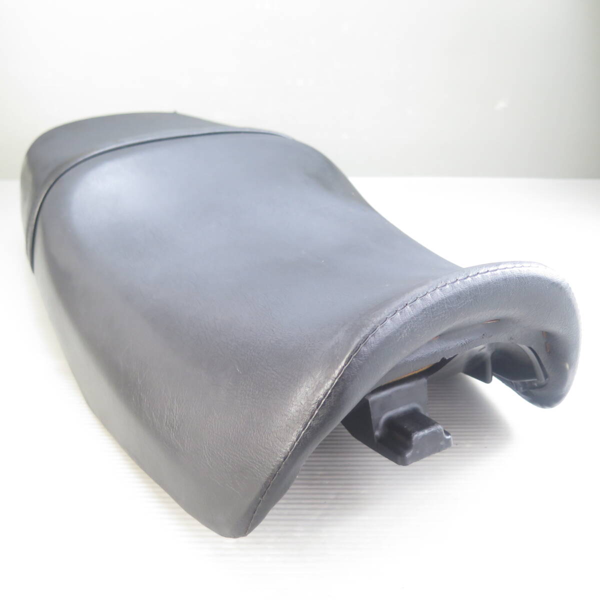 *CB400SF [NC31] original main seat Honda HONDA Super Four KR060702