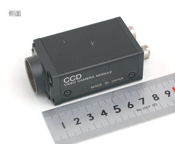 S007-031-1 Sony製白黒CCDカメラ XC-73 カメラ、光学機器 S007-031-1 Sony製白黒CCDカメラ XC-73 カメラ、光学機器