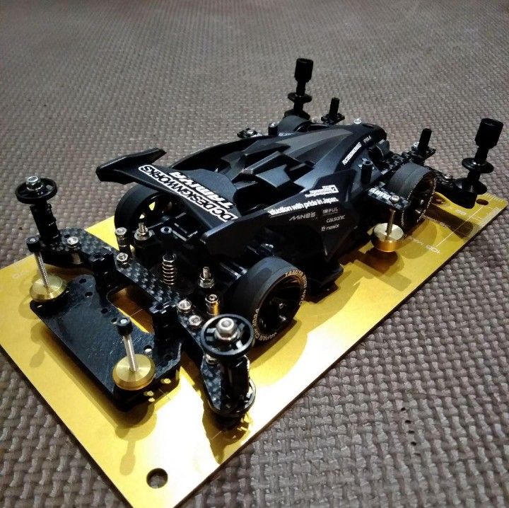 ミニ四駆 完成品 アバンテMKⅢ Matt Black Special|Yahoo ミニ四駆 完成品 アバンテMKⅢ Matt Black Special|Yahoo