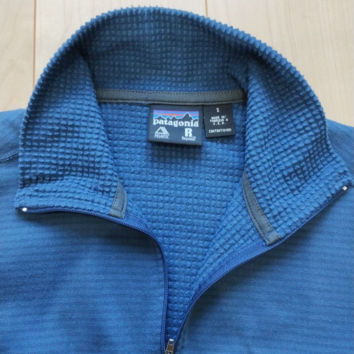 Patagonia パタゴニア 01年製 R1 Zip-T プルオーバー USA製 Patagonia パタゴニア 01年製 R1 Zip-T プルオーバー USA製