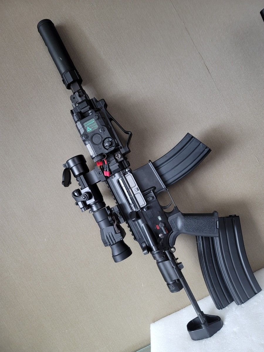 ④東京マルイ 次世代 電動ガン M4 カスタム品|Yahoo!フリマ(旧 ④東京マルイ 次世代 電動ガン M4 カスタム品|Yahoo!フリマ(旧