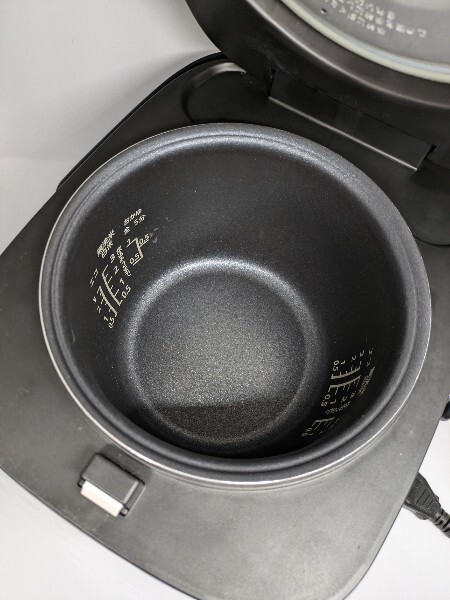 2020年製 YAMAZEN マイコン炊飯ジャーYJC-300(B) ブラック 3合 2020年製 YAMAZEN マイコン炊飯ジャーYJC-300(B) ブラック 3合