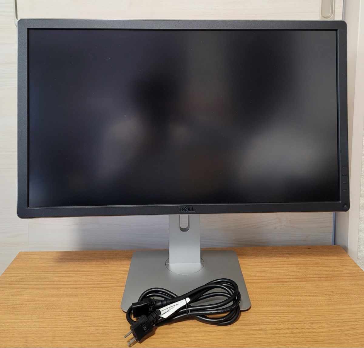 値下げ 格安 美品 DELL P2715Q 27インチ4Kモニター|Yahoo 値下げ 格安 美品 DELL P2715Q 27インチ4Kモニター|Yahoo