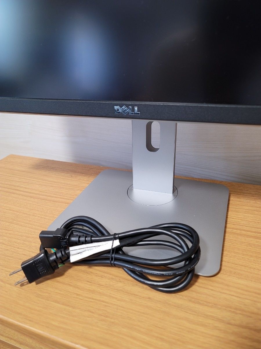 値下げ 格安 美品 DELL P2715Q 27インチ4Kモニター|Yahoo 値下げ 格安 美品 DELL P2715Q 27インチ4Kモニター|Yahoo