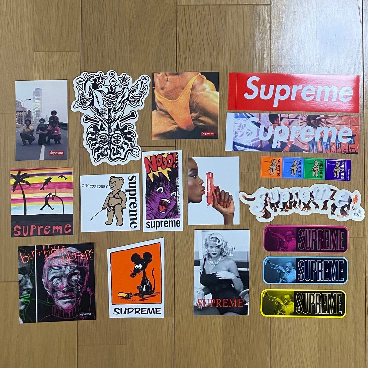 Supreme ステッカー/Box Logo Sticker SetロンTシャツTeesMM6 Supreme ステッカー/Box Logo Sticker SetロンTシャツTeesMM6