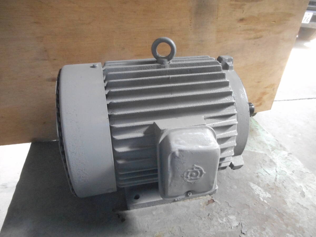 434) 日立 モーター 3.7kw×2P シャフト 28パイ、キー巾 7mm 434) 日立 モーター 3.7kw×2P シャフト 28パイ、キー巾 7mm