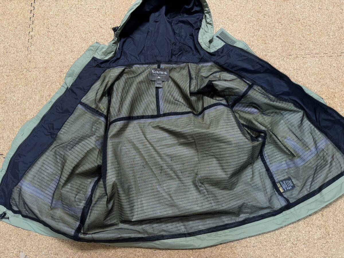 美品 シムス ウェーディングジャケット Lサイズゴアテックス 美品 シムス ウェーディングジャケット Lサイズゴアテックス
