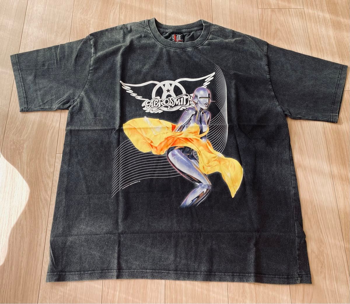 Aerosmith エアロスミス 空山基 ヴィンテージ風 Tシャツ 新品 L Aerosmith エアロスミス 空山基 ヴィンテージ風 Tシャツ 新品 L