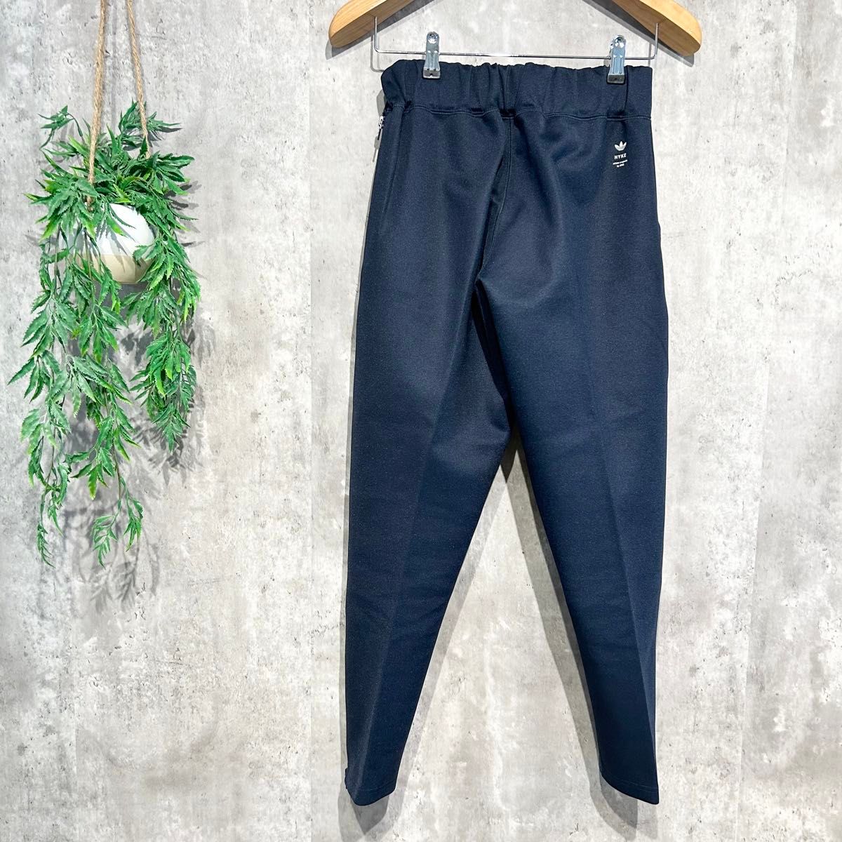 ハイク×アディダス トラックパンツ|Yahoo!フリマ(旧PayPayフリマ) ハイク×アディダス トラックパンツ|Yahoo!フリマ(旧PayPayフリマ)