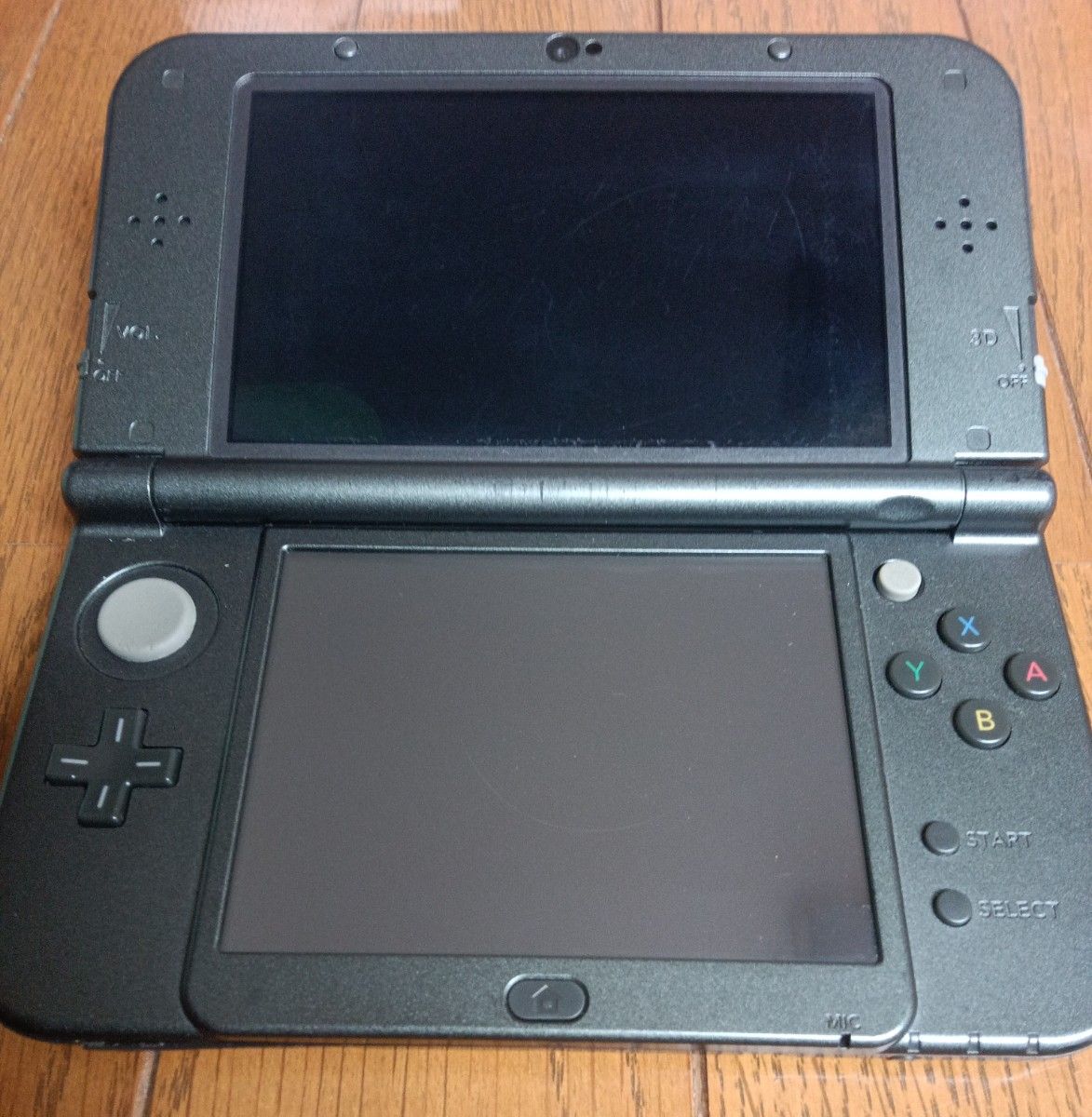 NEW NINTENDO 3DS LL メタリックブラック ジャンク 上画面に液 NEW NINTENDO 3DS LL メタリックブラック ジャンク 上画面に液