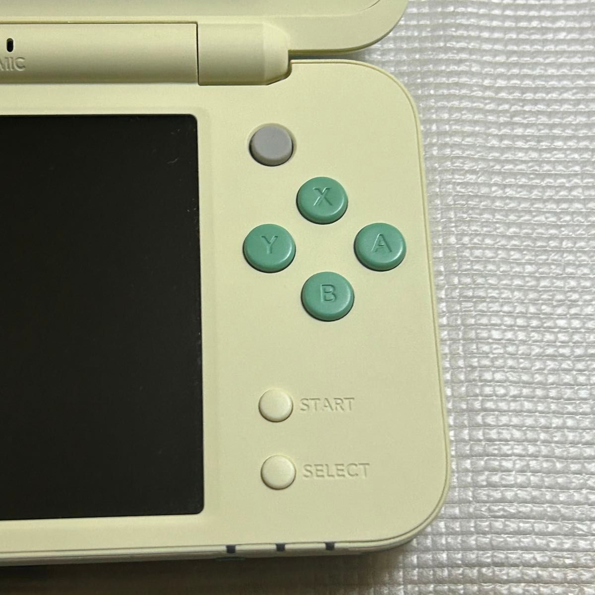 極美品】Newニンテンドー2DS LL とびだせどうぶつの森 モデル 極美品】Newニンテンドー2DS LL とびだせどうぶつの森 モデル
