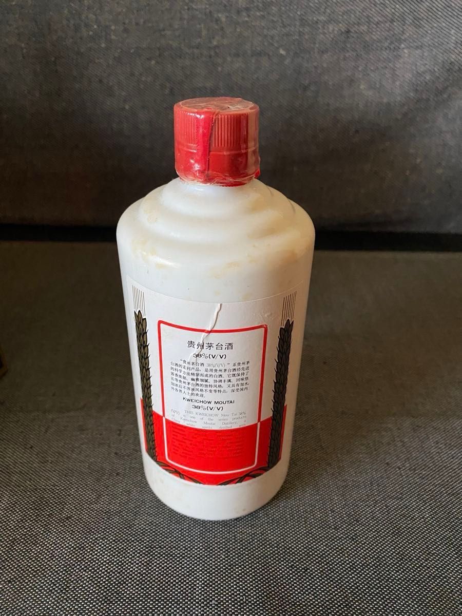 貴州茅台酒 天女ラベル MOUTAI 1997年 500ml 古酒 箱付き未開封 貴州茅台酒 天女ラベル MOUTAI 1997年 500ml 古酒 箱付き未開封