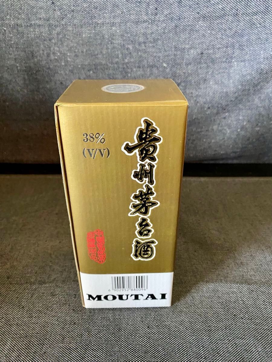 貴州茅台酒 天女ラベル MOUTAI 1997年 500ml 古酒 箱付き未開封 貴州茅台酒 天女ラベル MOUTAI 1997年 500ml 古酒 箱付き未開封
